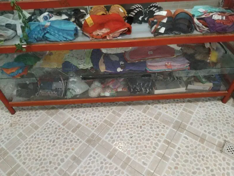 کلیه وسایل مغازه به قیمت فاکتور به فروش میرسد|فروشگاه و مغازه|هشتگرد, سیف آباد|دیوار