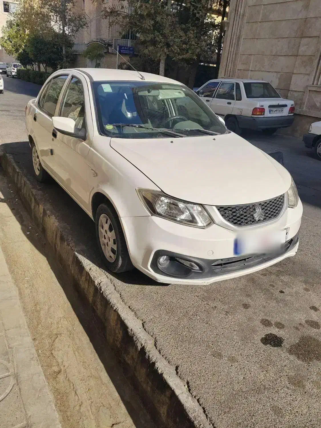 ساینا اس اخر 401|خودرو سواری و وانت|شیراز, شهرک استقلال|دیوار