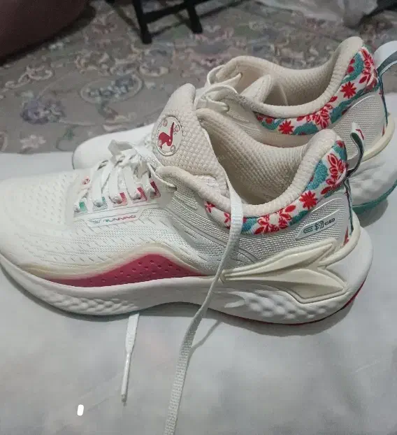 کتونی اورجینال زنانه سایز 38|کیف، کفش، کمربند|تهران, سبلان (لشگر)|دیوار