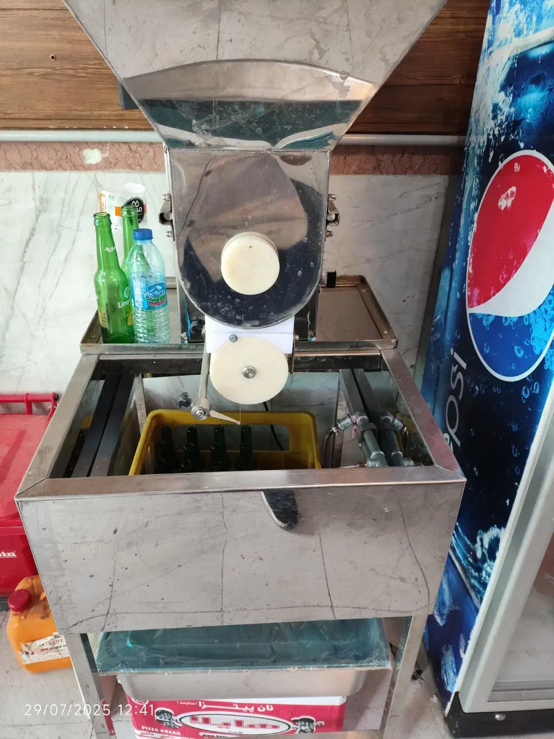 فلافل زن اتوماتیک|کافی‌شاپ و رستوران|پردیس, شهرک صنعتی کمرد|دیوار