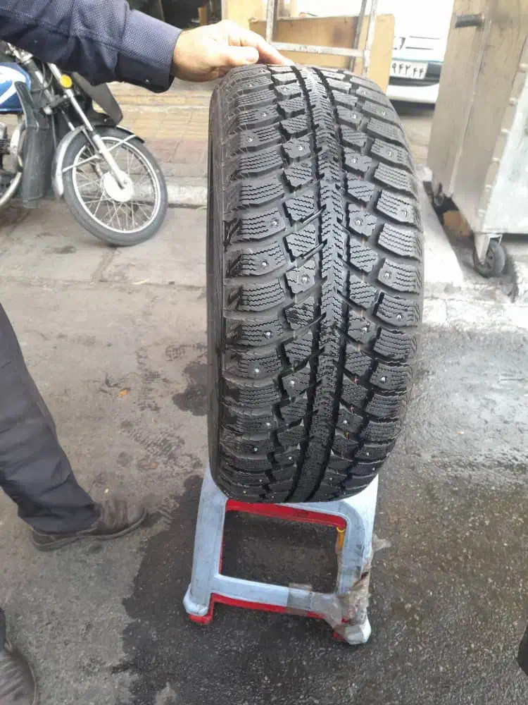 لاستیک یخ شکن|قطعات یدکی و لوازم جانبی|تهران, باغ خزانه|دیوار