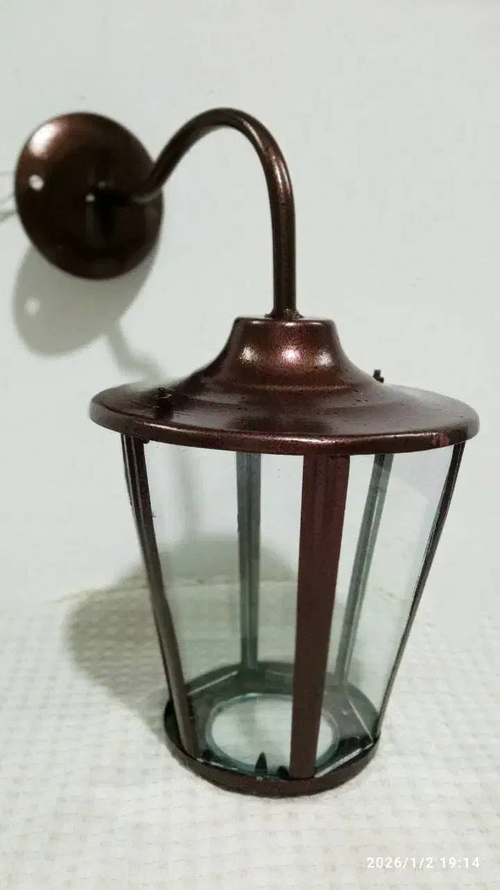 چراغ فلزی دیواری|لامپ و چراغ|زرگرشهر, |دیوار