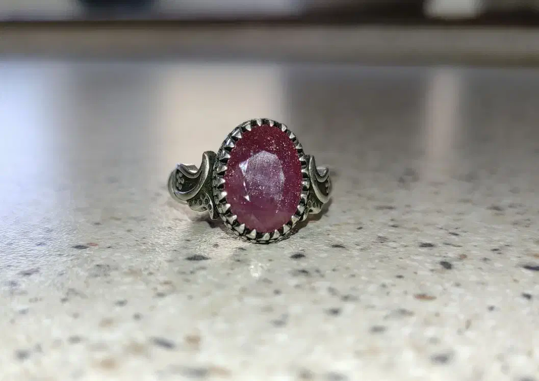 انگشتر یاقوت اصل با نقره عیاربالا،مناسب هدیه|جواهرات|همدان, |دیوار