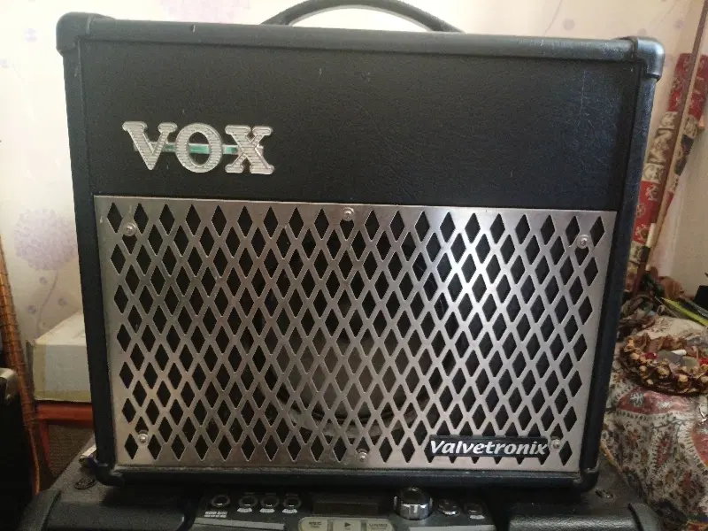 آمپلی فایر vox vt 15|گیتار، بیس، امپلیفایر|تهران, کرمان|دیوار