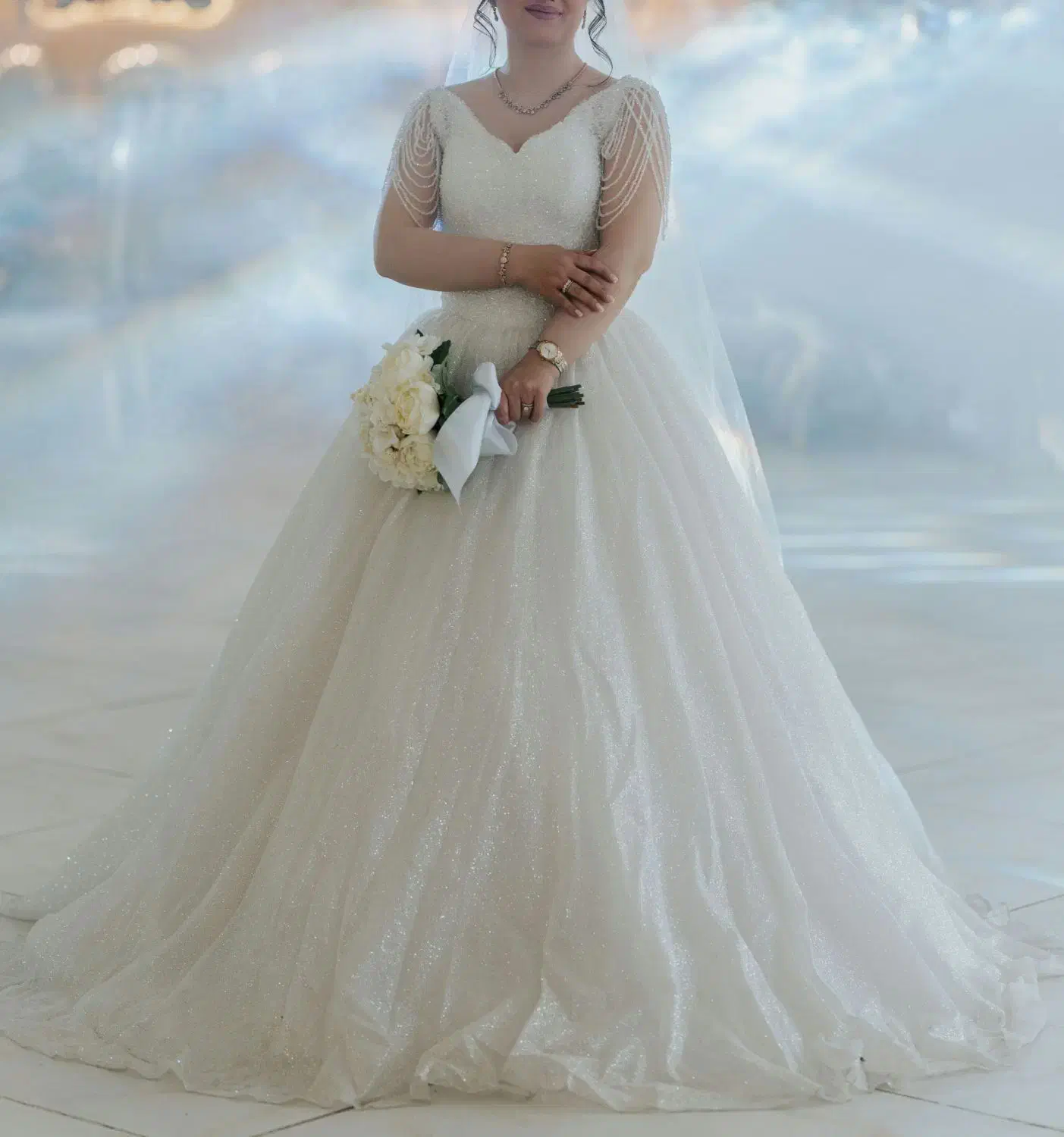 لباس عروس شیک و زیبا|لباس|رشت, گلباغ نماز|دیوار