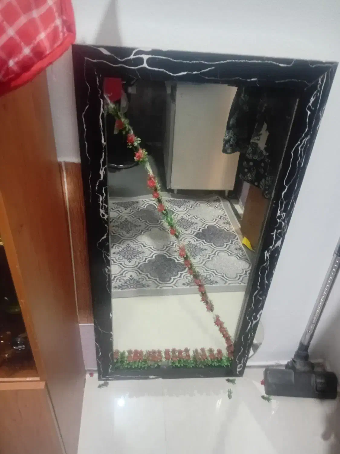 آینه قدی همراه باقاب ام دی اف|آینه|شیراز, ده پیاله|دیوار