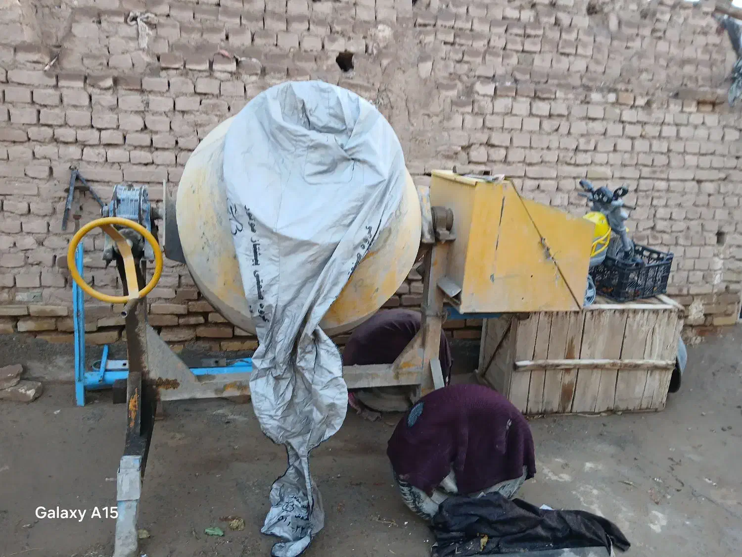 دستگاه بلوکه ومیکسر سالم|ابزارآلات|بردسکن, |دیوار