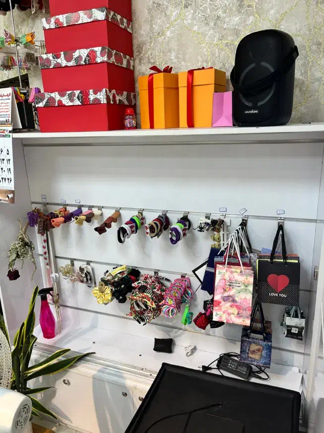 دکور ومانکن و رگال مخصوص اکسسوری کش و زیورالات|فروشگاه و مغازه|کرمان, |دیوار