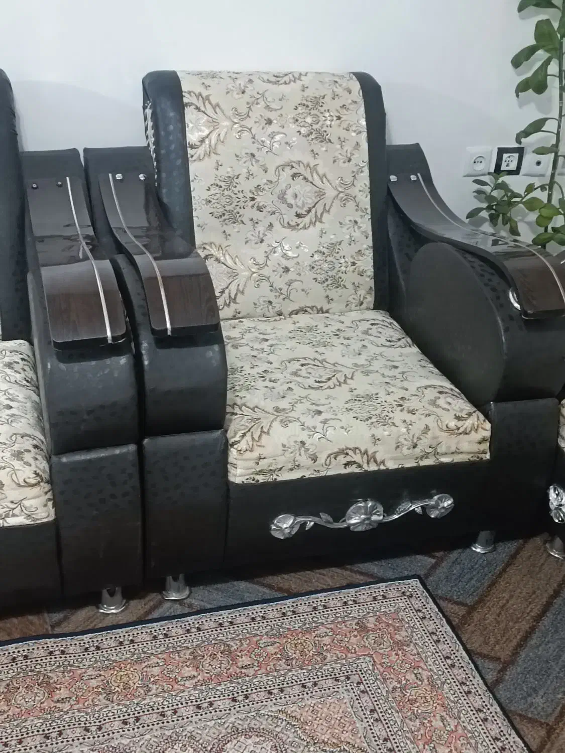 یک دست مبل ۷ نفره|مبلمان خانگی و میز عسلی|ارومیه, |دیوار