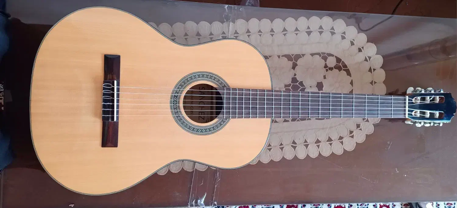 گیتار سانچز (درحدو کم کار)|گیتار، بیس، امپلیفایر|نجف‌آباد, مولوی شمالی|دیوار