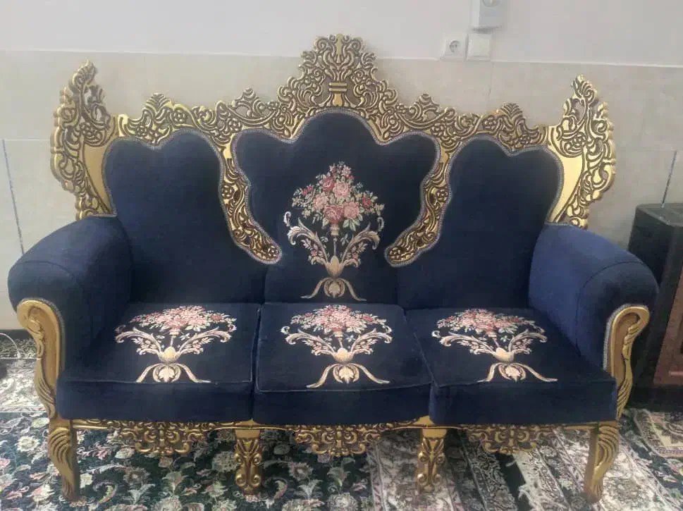 مبل ۷نفره بدون زدگی|مبلمان خانگی و میز عسلی|سیرجان, |دیوار