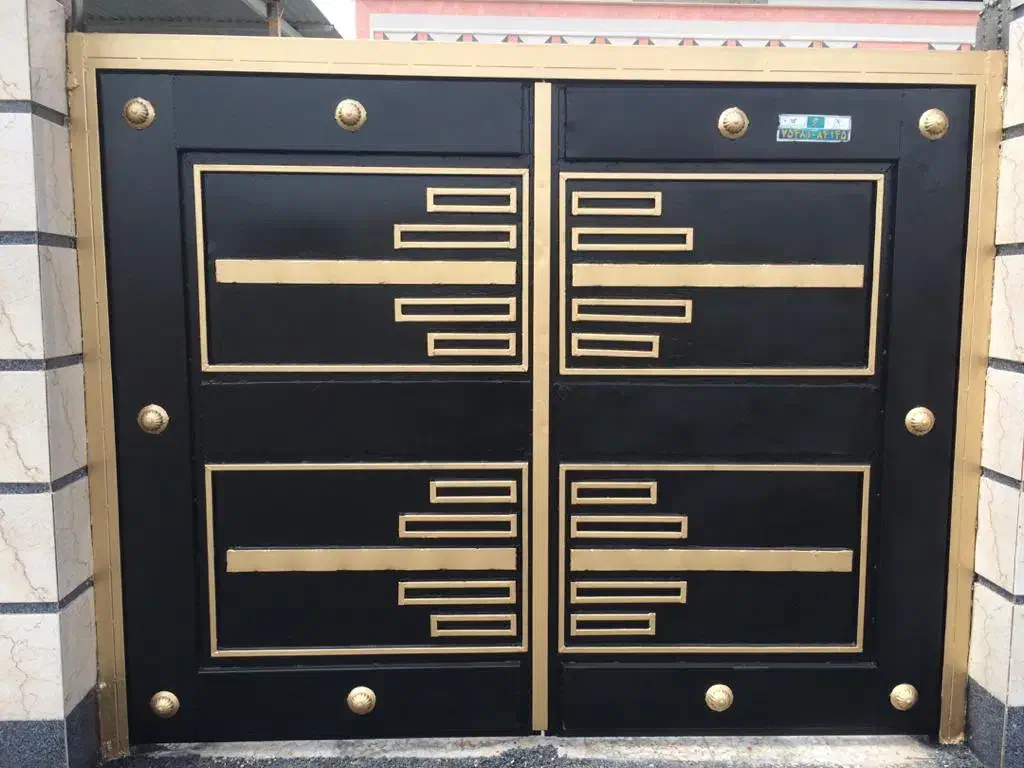 نقاشی ساختمان و رنگ آمیزی درب و پنجره|خدمات پیشه و مهارت|بوشهر, |دیوار