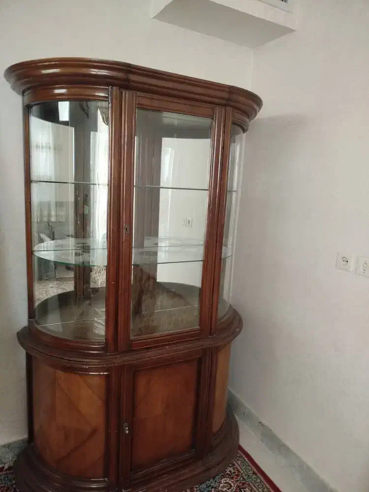 ویترین|بوفه، ویترین، کنسول|اصفهان, ارغوانیه|دیوار