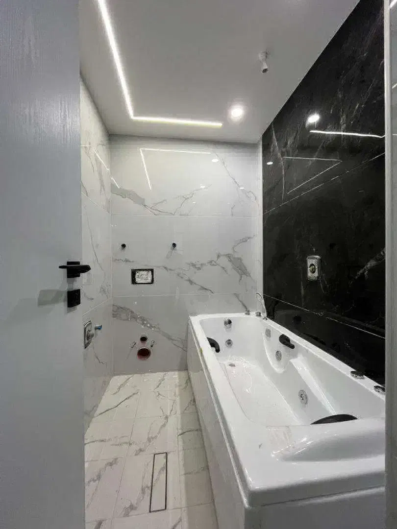 واحد ۴ خواب ۲ پارکینگه کلید نخورده تاپ لوکیشن شهر|فروش آپارتمان|لاهیجان, شیشه گران|دیوار