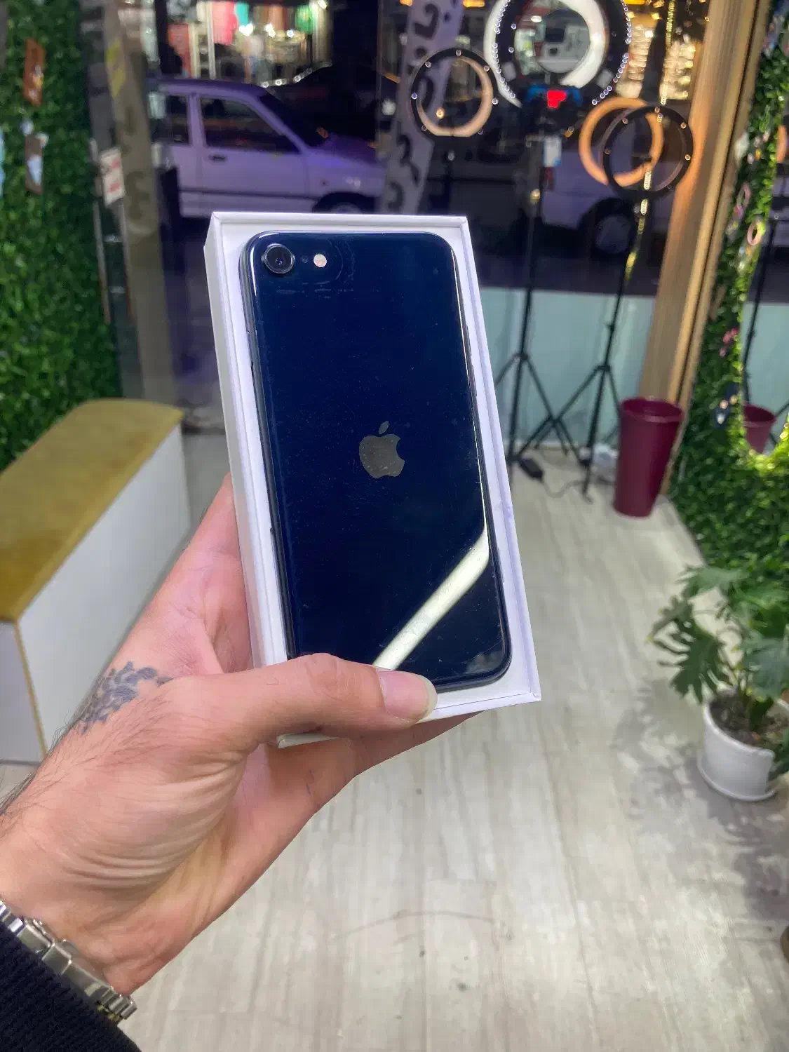 اپل آیفون SE2022|موبایل|رشت, سعدی (تختی)|دیوار