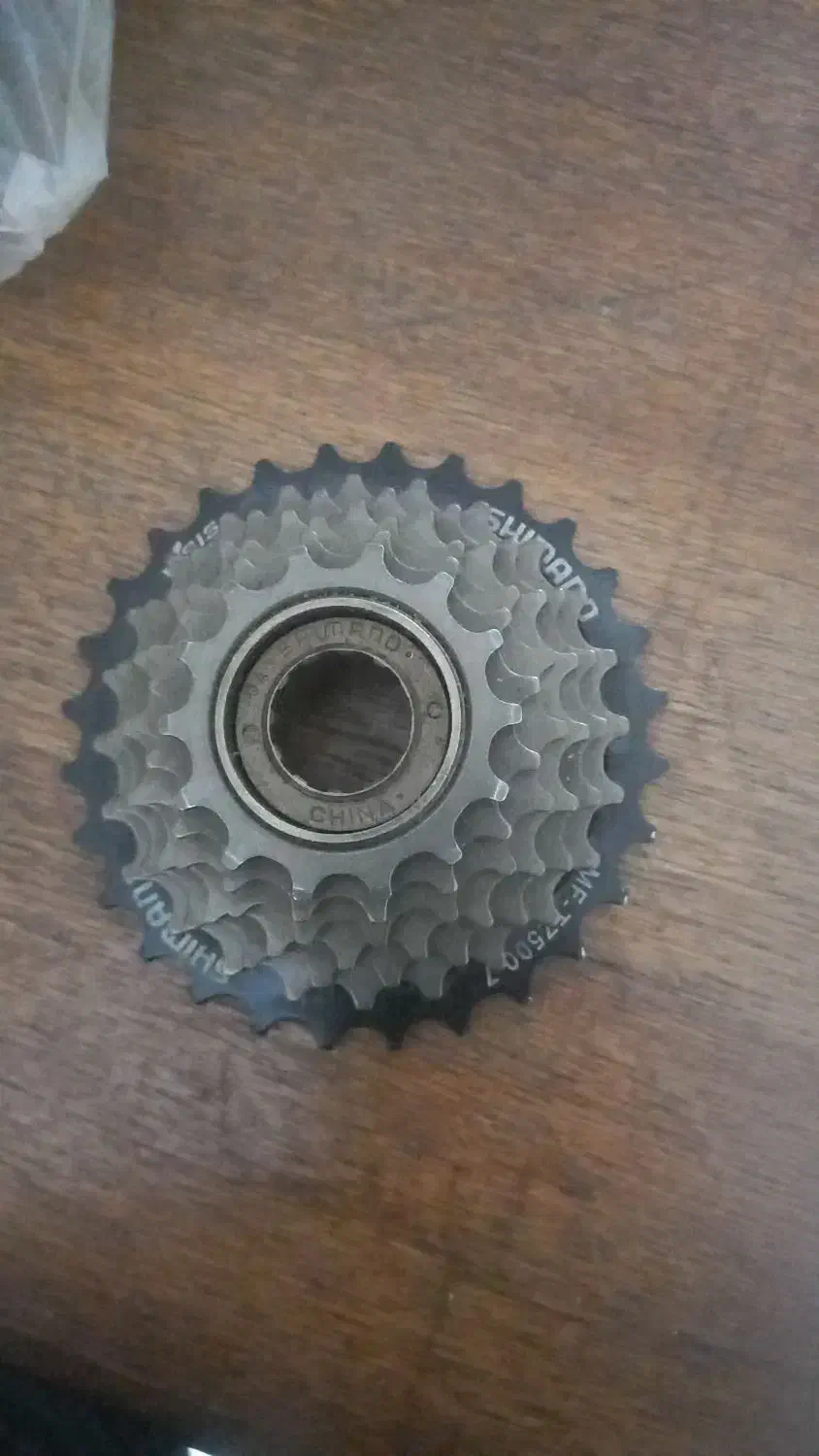 لوازم دوچرخه و تایر ۲۴ فقط|دوچرخه، اسکیت، اسکوتر|تبریز, |دیوار