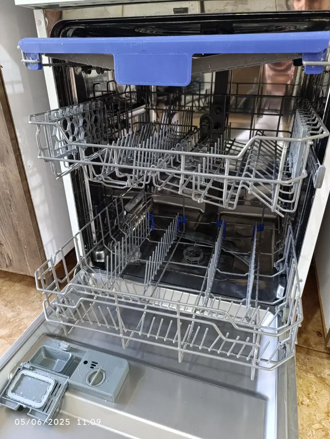 ماشین ظرفشویی زیروات ایتالیا مدل 3415|ماشین ظرفشویی|آمل, |دیوار