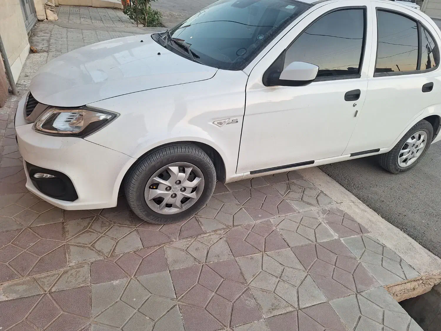 ساینا دوگانه سوز|خودرو سواری و وانت|ایلام, |دیوار