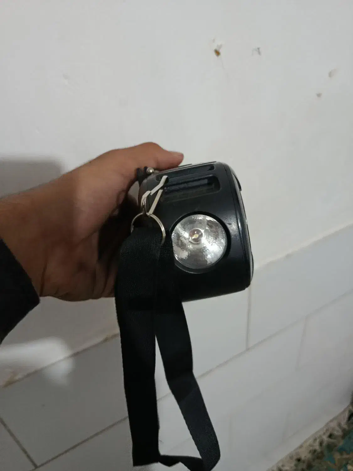 اسپیکر با پنل خورشیدی|پخشکننده همراه|یزد, |دیوار