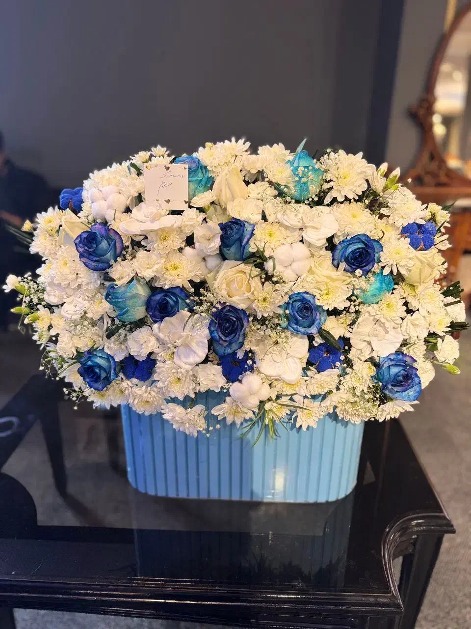 دسته گل|گل و گیاه طبیعی|ملایر, |دیوار