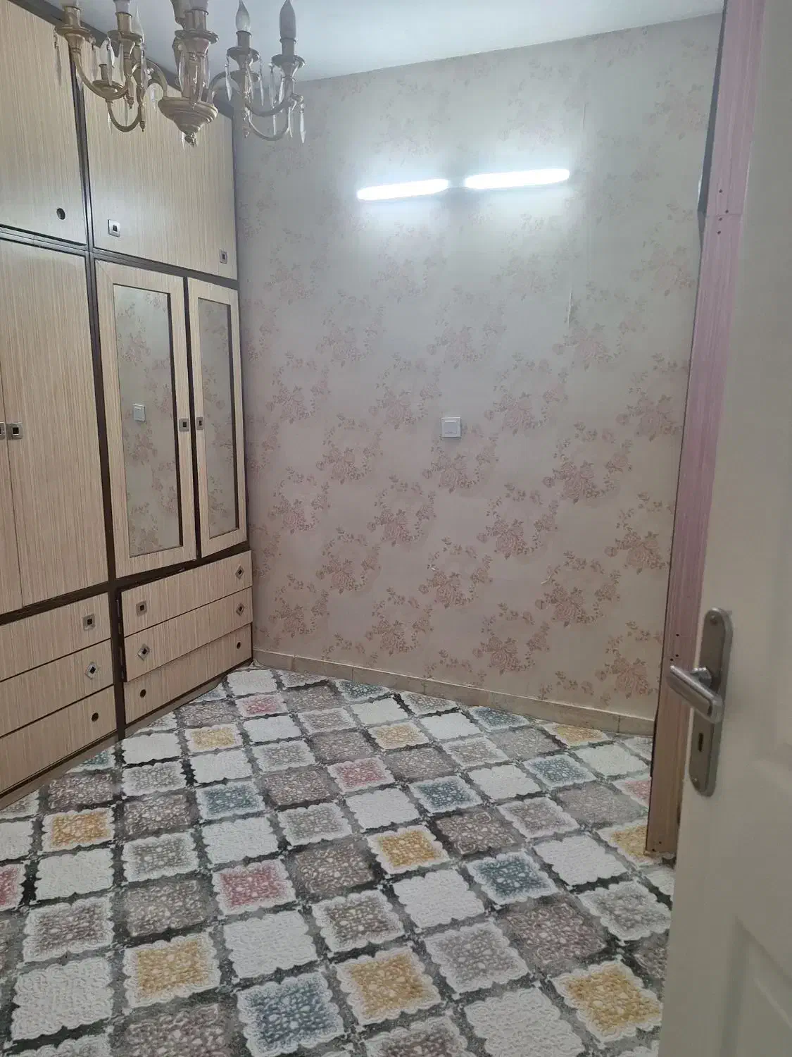 آپارتمان ۶۰ متری تک واحدی رهن کامل|اجارهٔ آپارتمان|تهران, آهنگران (سراسیاب دولاب)|دیوار