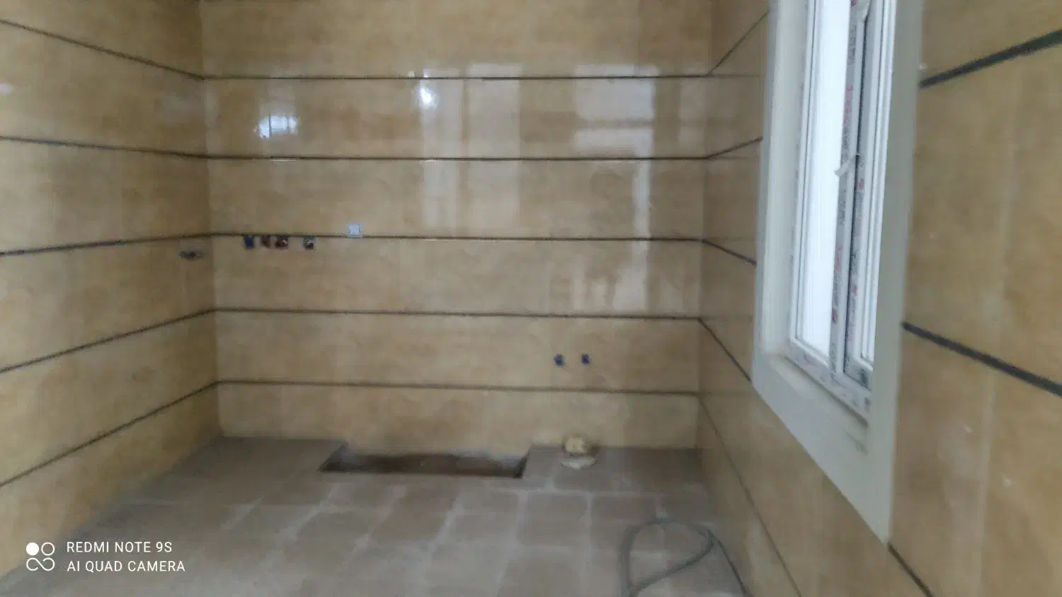 انجام کاشیکاری سنگ کاری نما آنتیک با بهترین کیفیت|خدمات پیشه و مهارت|کاشان, سه راه پرورشگاه|دیوار