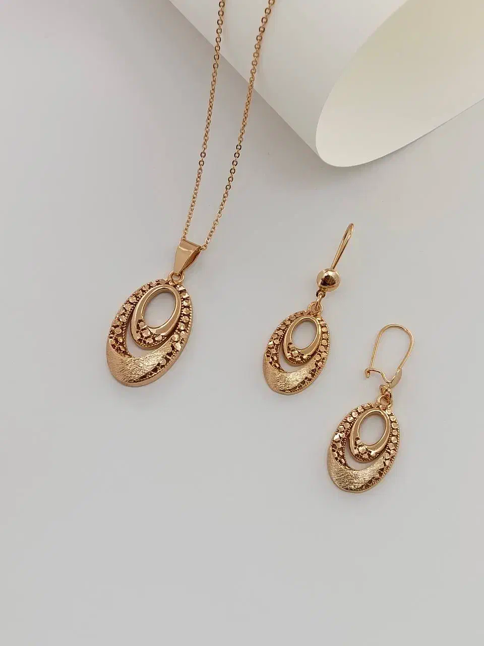 بدلیجات رنگ ثابت و ضد حساسیت|بدلیجات|گناباد, |دیوار