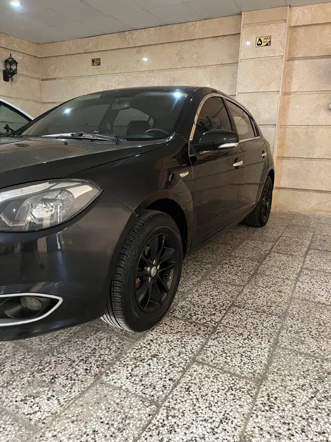 برلیانس ۳۲۰ اتومات|خودرو سواری و وانت|مشهد, بهارستان|دیوار