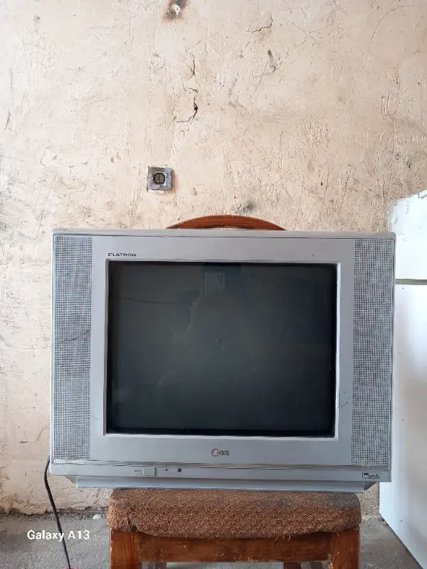 TV LG|تلویزیون و پروژکتور|هرسین, |دیوار