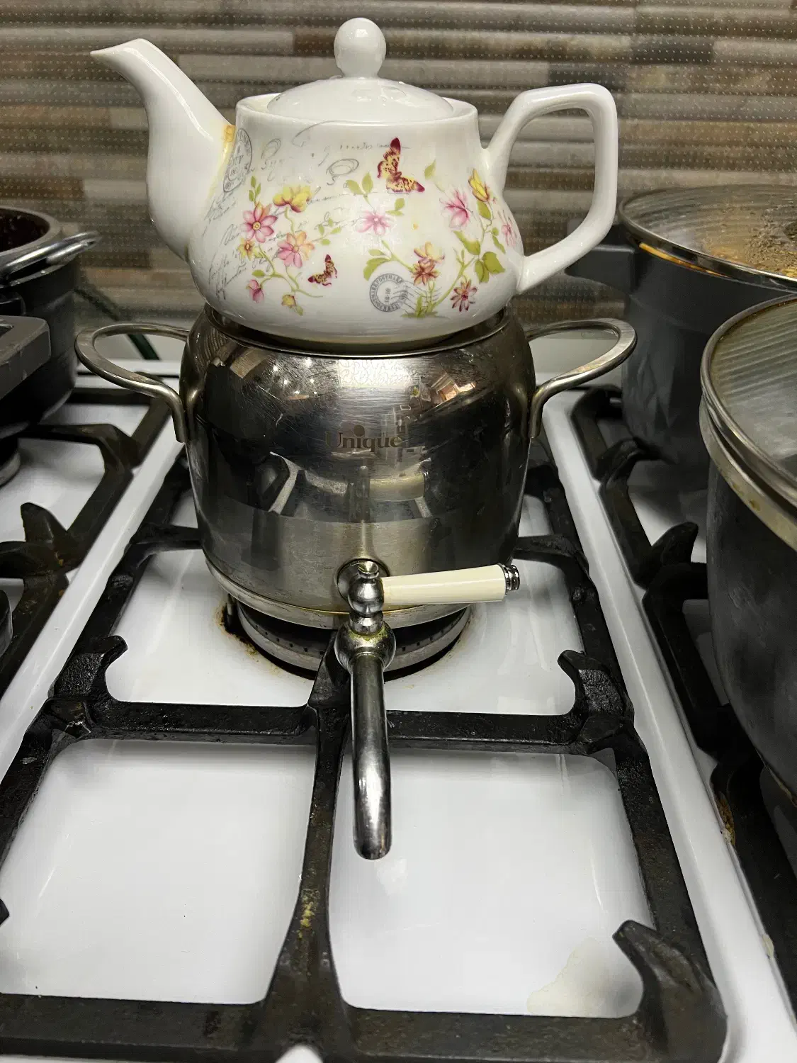 قوری و کتری استیل تمیز یونیک|قوری، کتری، قهوهساز دستی|رشت, رشتیان|دیوار