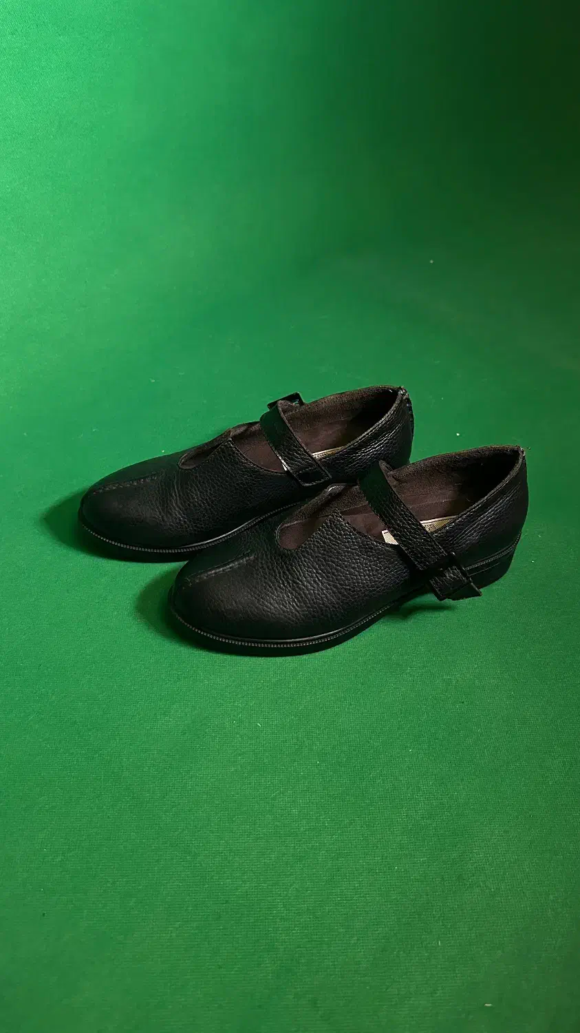 کفش چرم طبیعی سایز ۳۸|کیف، کفش، کمربند|تهران, شهرک هما|دیوار