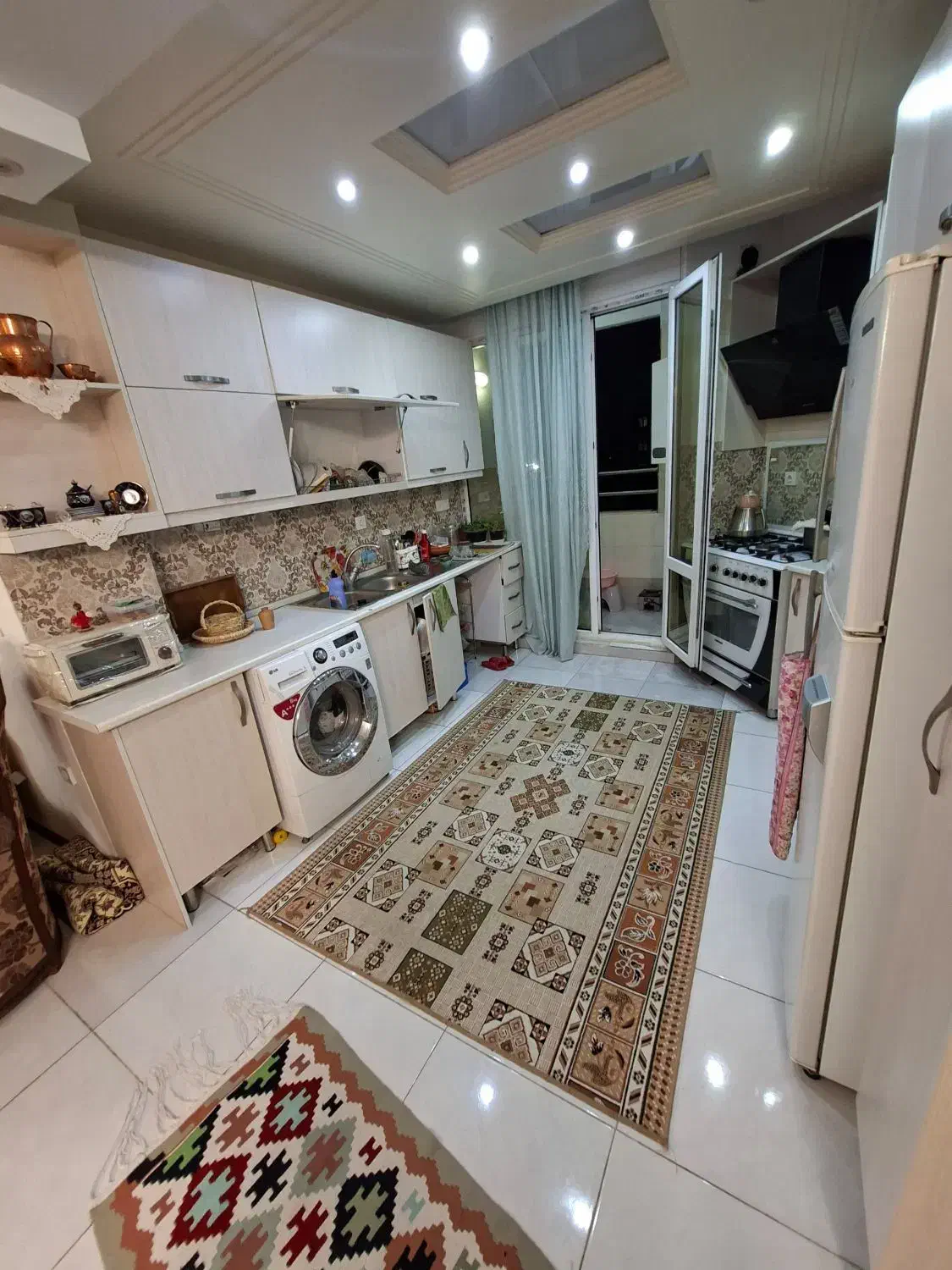 77متر2خواب/پارکینگ/آسانسور/بالکن/تراس|فروش آپارتمان|تهران, مینای شمالی (مخبر)|دیوار