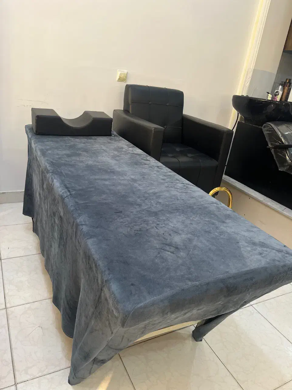 تخت تاشو به همراه روتختی نو قیمت دوتا باهم ۱/۵۰۰|تخت و سرویس خواب|رامسر, |دیوار