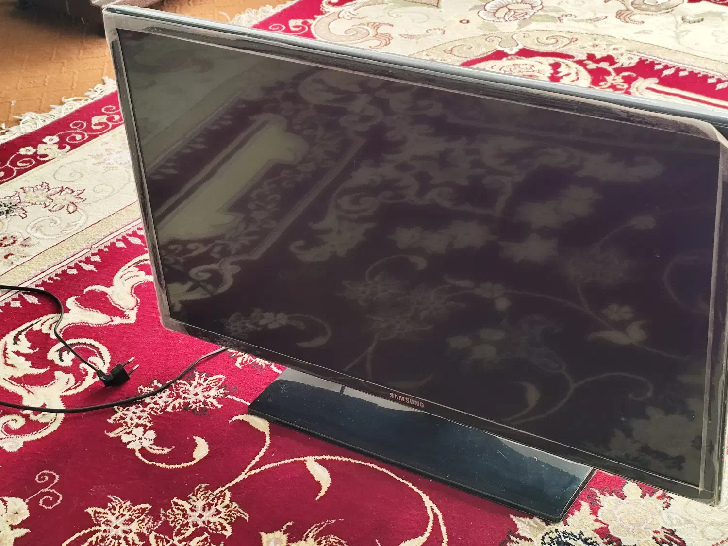 فروش تلویزیون ۳۲ سامسونگ|تلویزیون و پروژکتور|بردسیر, |دیوار