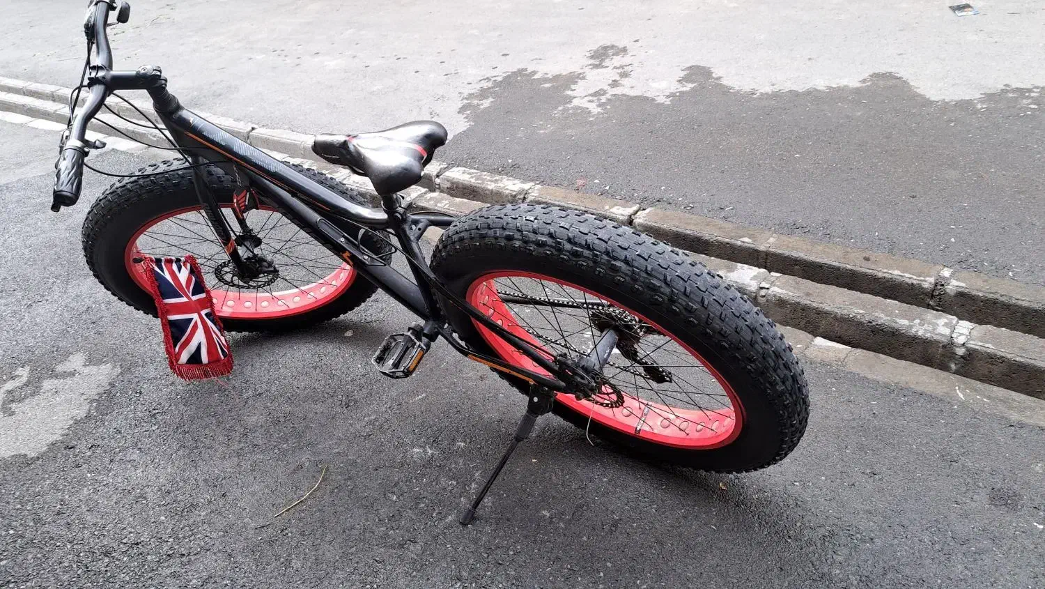 دوچرخه کاپریول لاستیک پهن|دوچرخه، اسکیت، اسکوتر|اسلام‌شهر, شاطره|دیوار