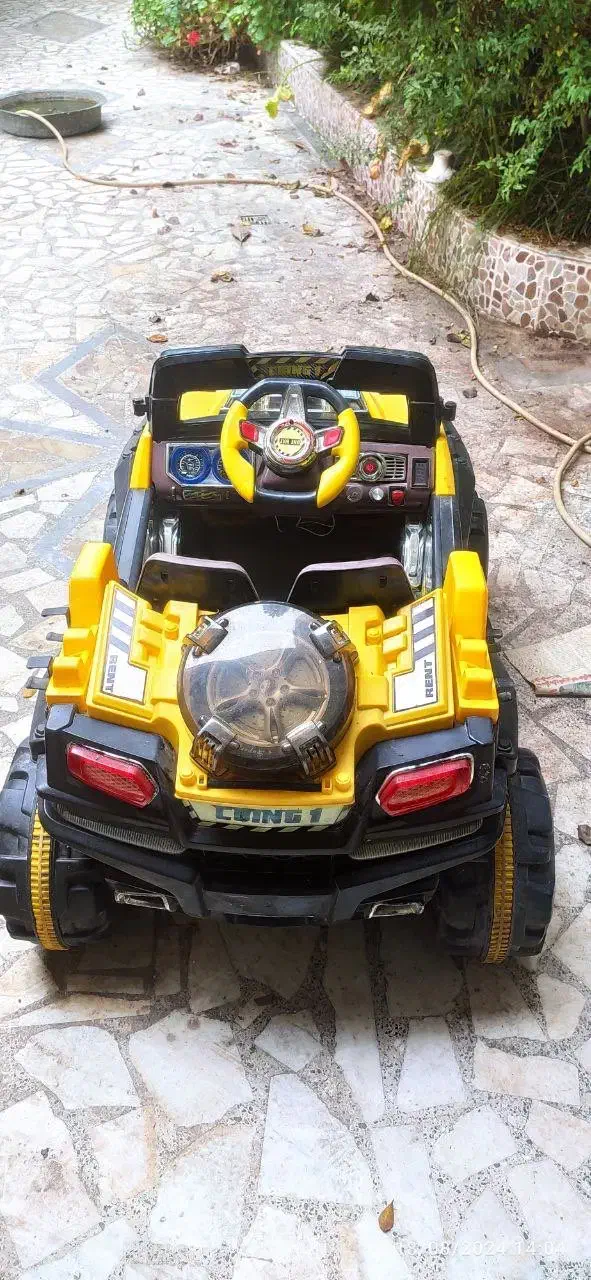 ماشین شارژی|اسباببازی|رشت, چمارسرا|دیوار