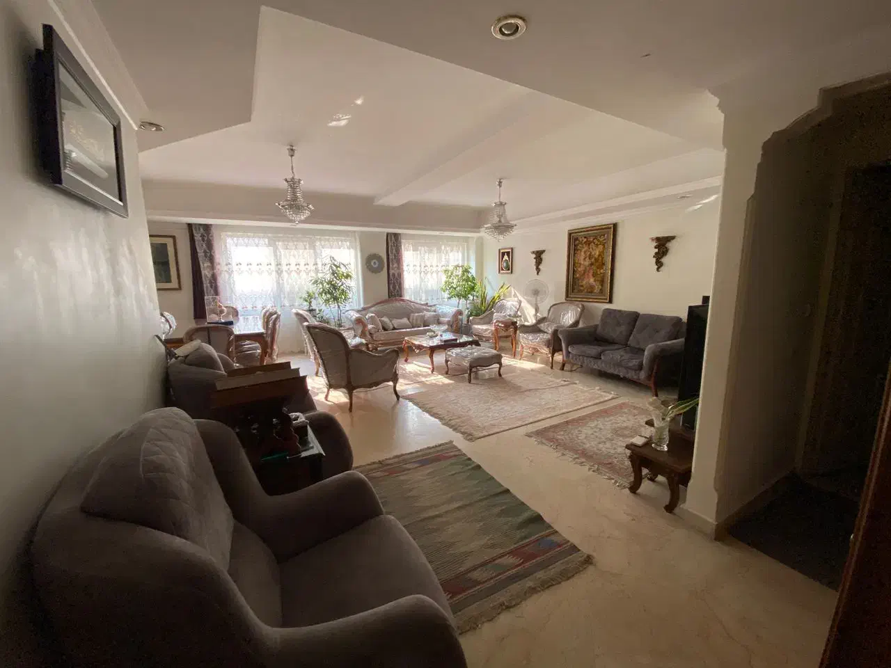 ۱۲۷ متر / تکواحدی / فول امکانات  ویو دار/ عدل