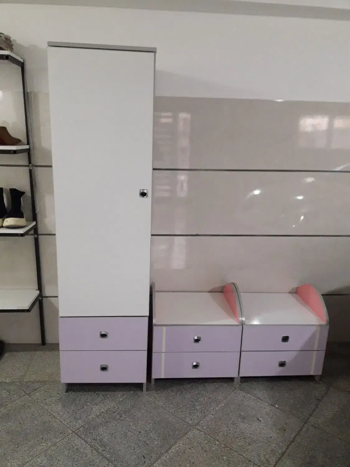 کمد کودک با دو عدد دارور دو کشویی|جاکفشی، کمد، دراور|خلخال, |دیوار