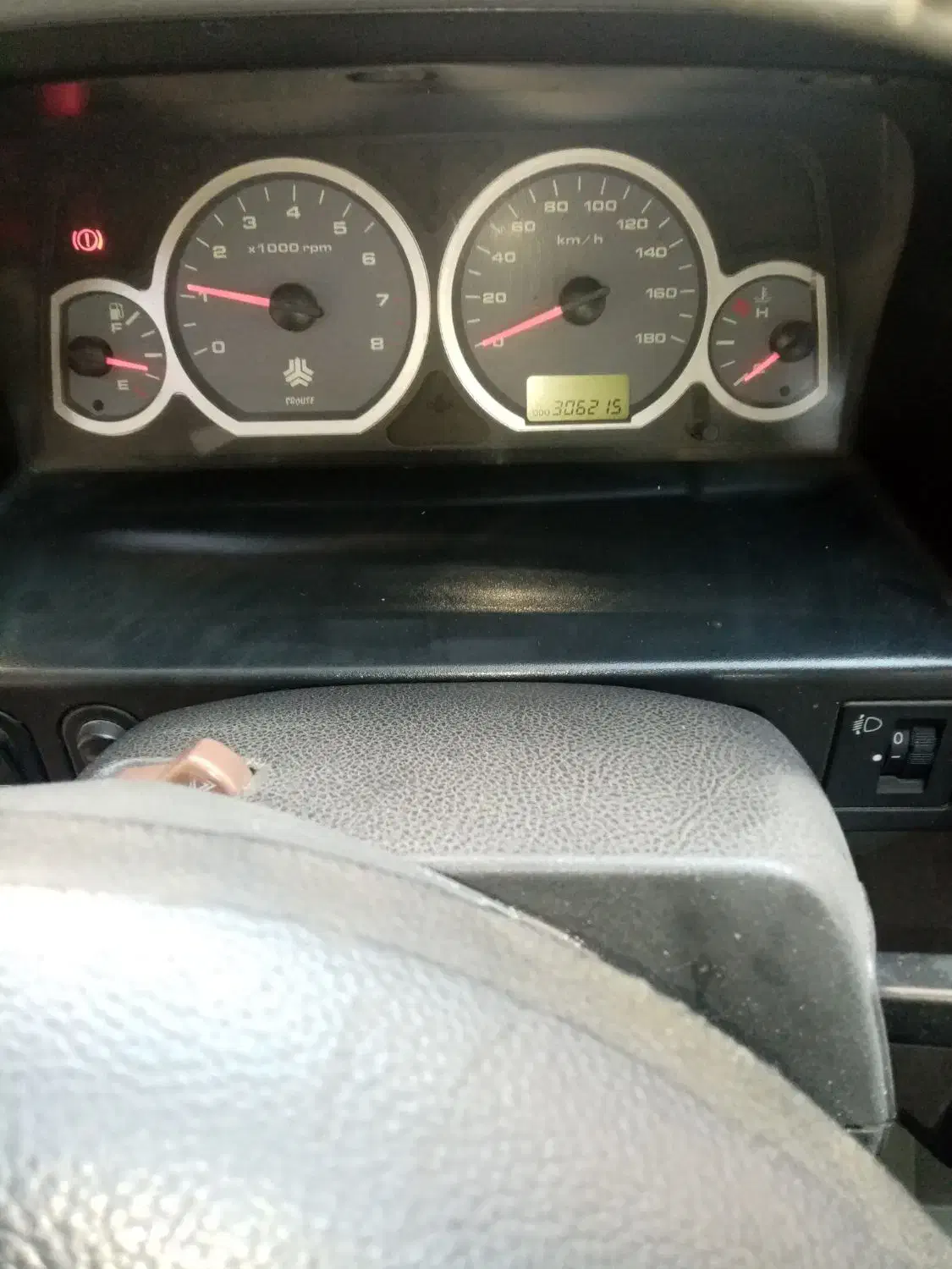 پراید نقره ای|خودرو سواری و وانت|قم, قم نو|دیوار