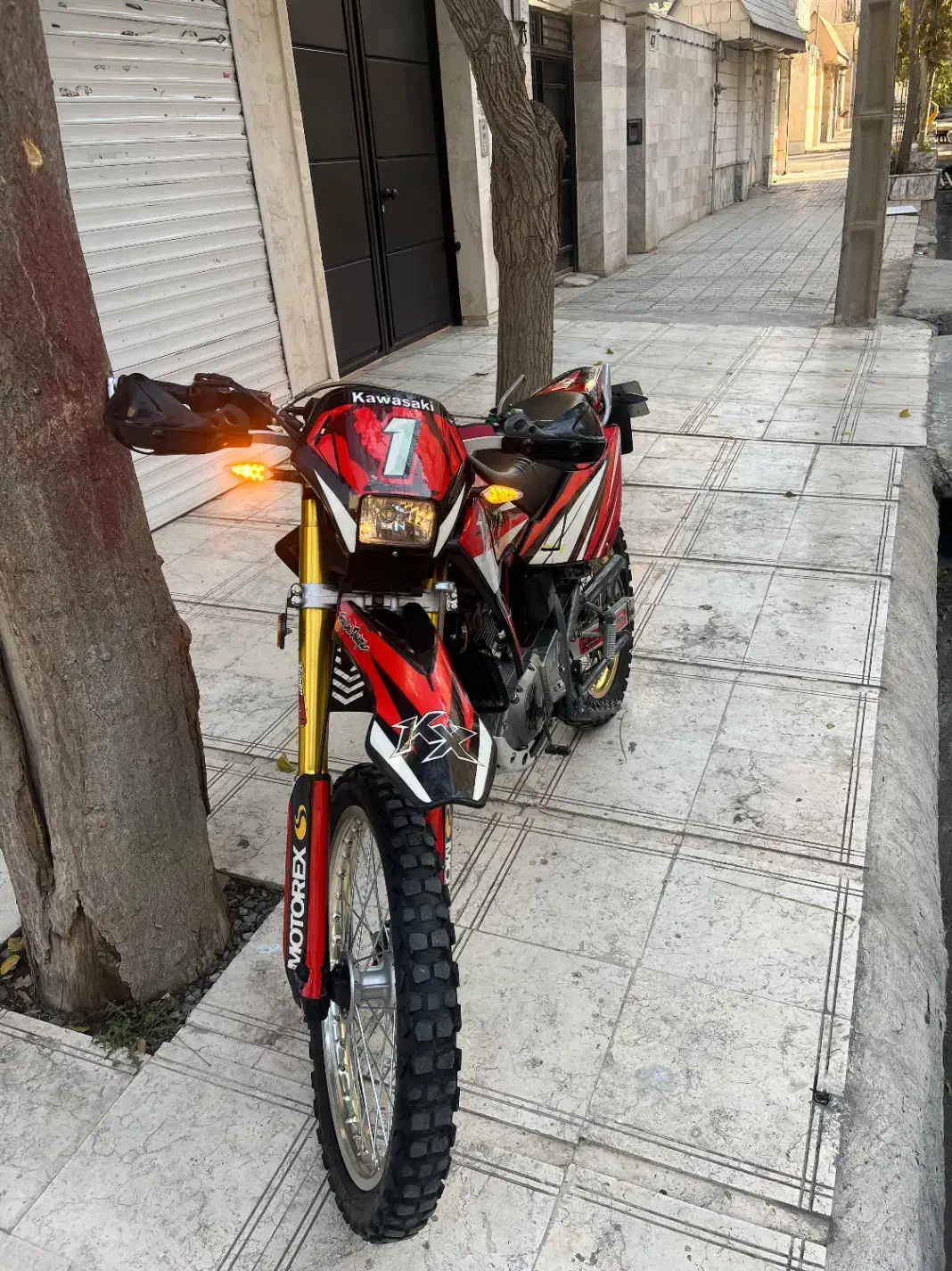 تریل روان ۱۴۰۰|موتورسیکلت|مشهد, چهارچشمه|دیوار