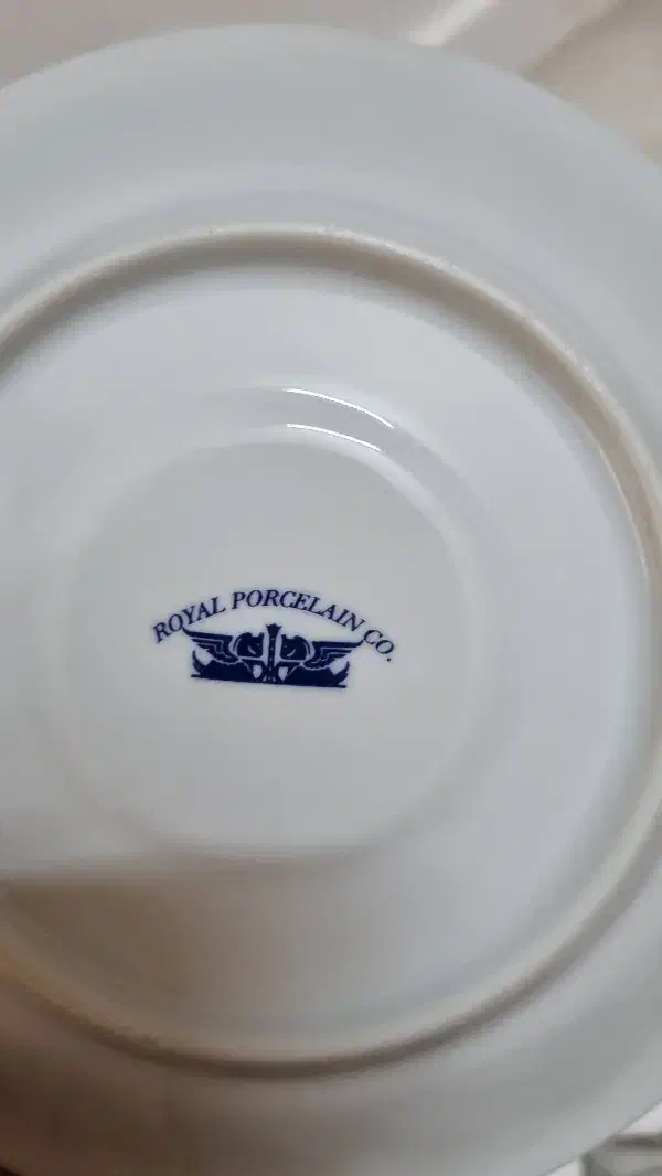 سرویس ۱۷ پارچه چایخوری|ظروف سرو و پذیرایی|نیشابور, شهرک فرهنگیان|دیوار