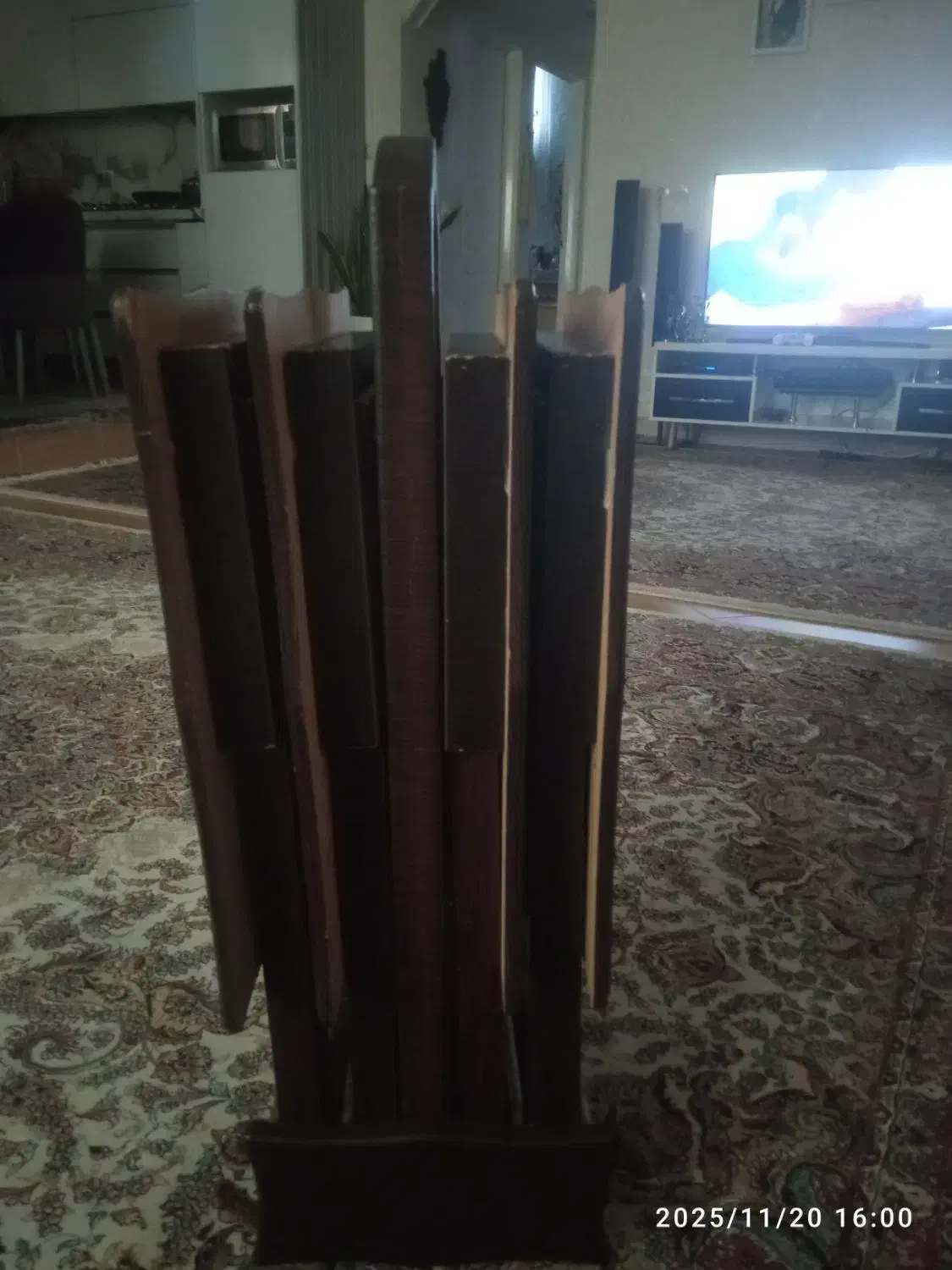 چهار عدد عسلی تا شو (چمدانی)|مبلمان خانگی و میز عسلی|قرچک, پارک جنگلی|دیوار