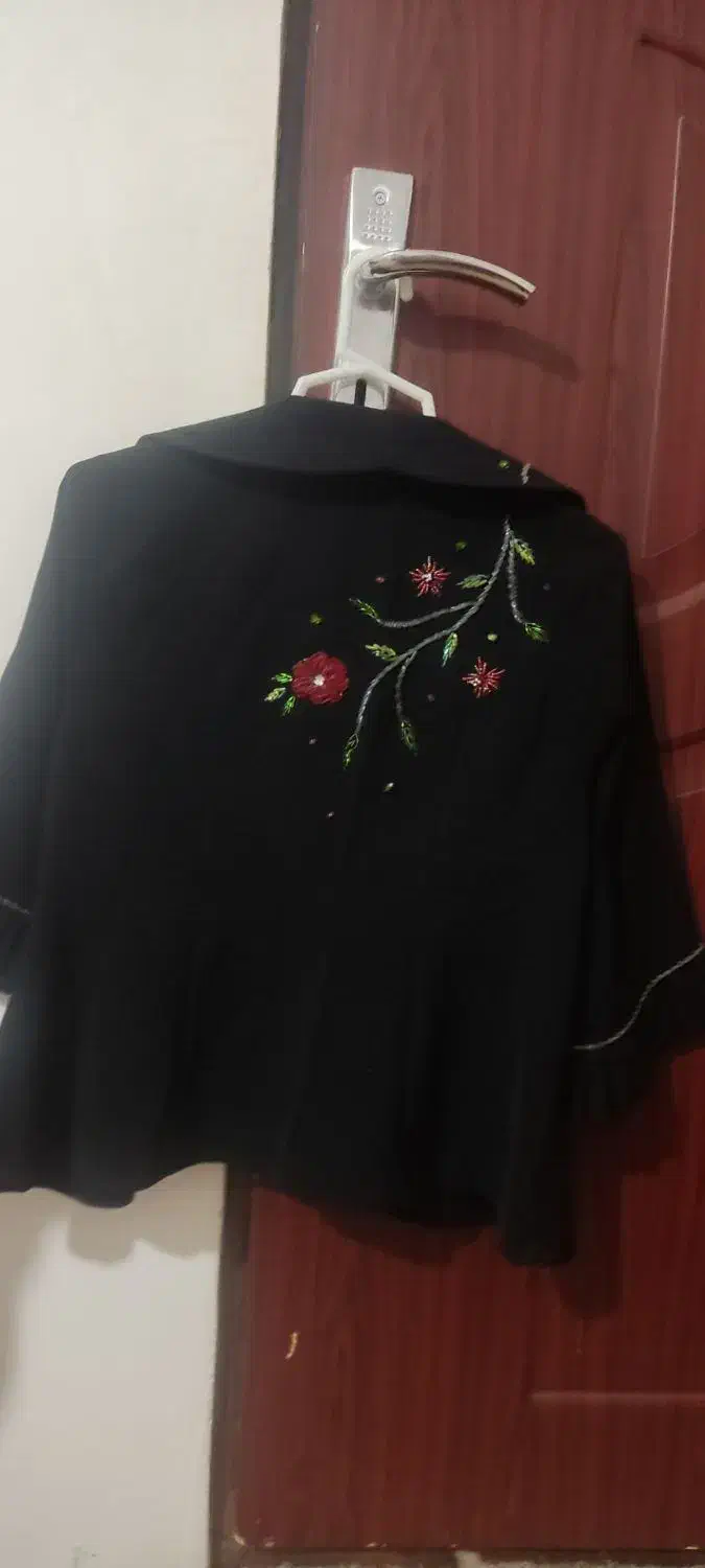 کت دامن|لباس|اردبیل, |دیوار