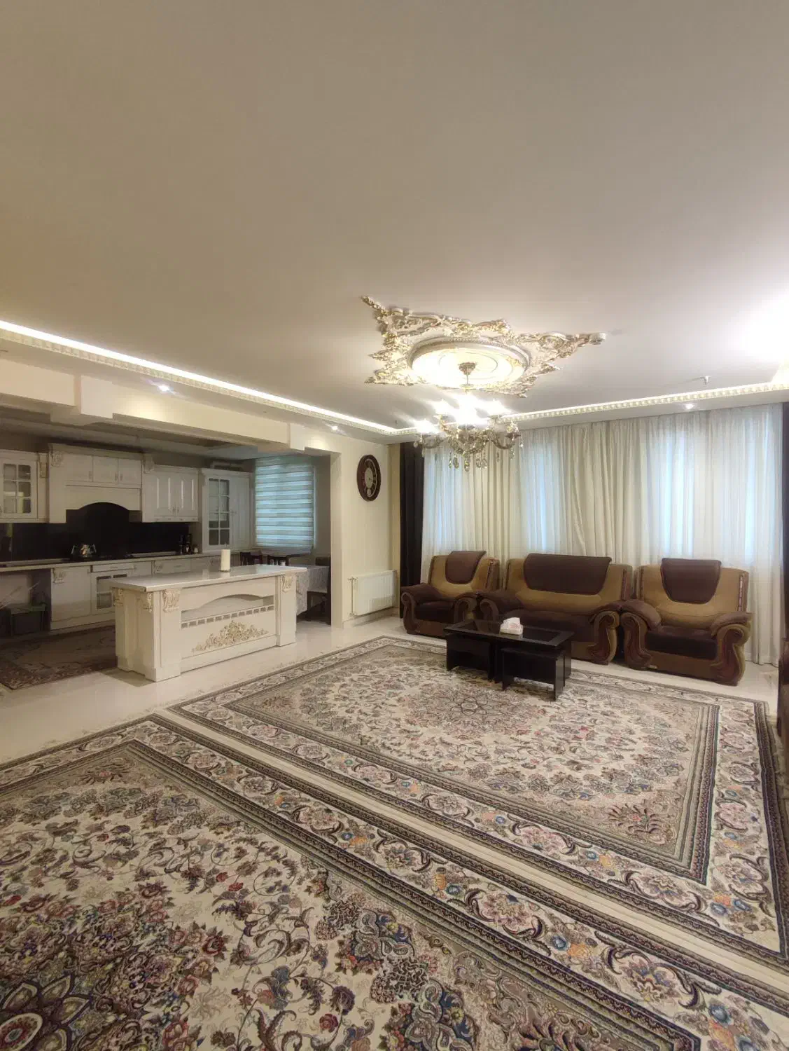 آپارتمان ۱۷۴متر ۳خ معبر۲۰ متری امام رضا تک واحدی|فروش آپارتمان|مشهد, امام رضا (ع)|دیوار