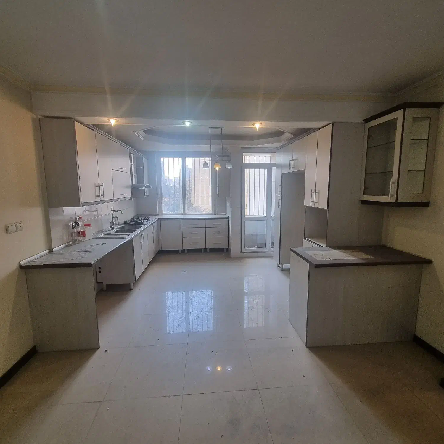 ۱۰۰متر دوخوابه فول شاهین شمالی