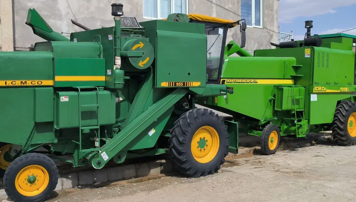 کمباین مدل ۸۵ متور مشکی|خودرو سنگین|سنندج, |دیوار