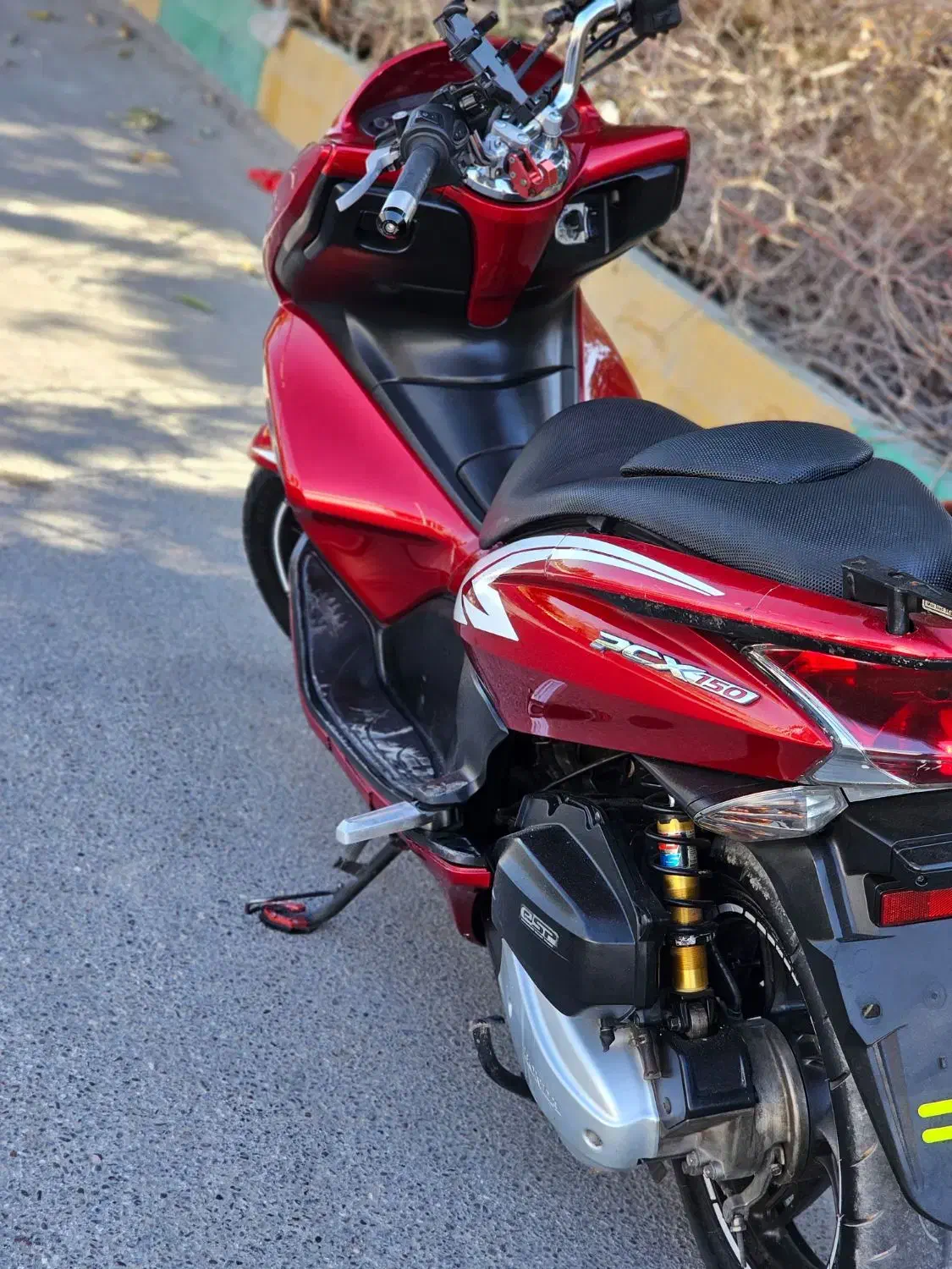 هوندا پی سی ایکس ۱۵۰ pcx|موتورسیکلت|میناب, |دیوار