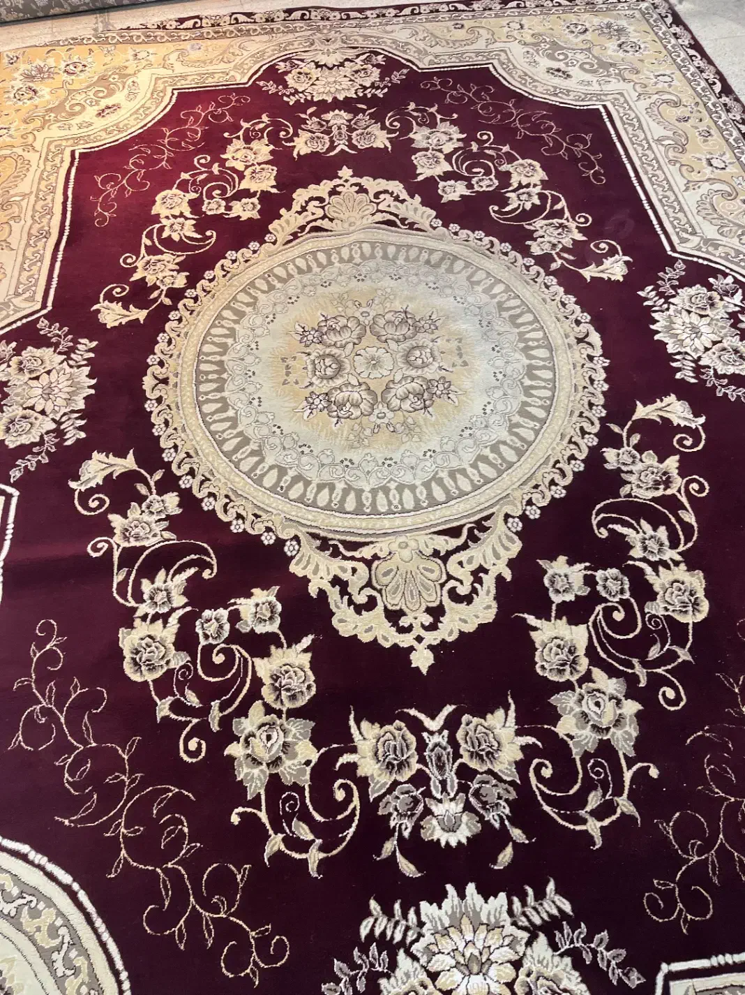 فرش زرشکی ۱۲ متری دو تخته|فرش|اراک, |دیوار