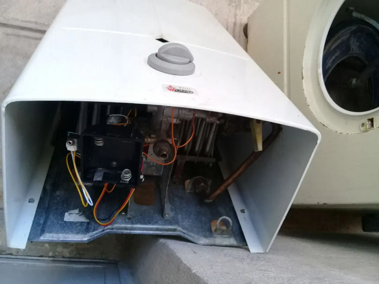 ابگرمکن بوتان|آبگرمکن، پکیج، شوفاژ|ایلام, |دیوار