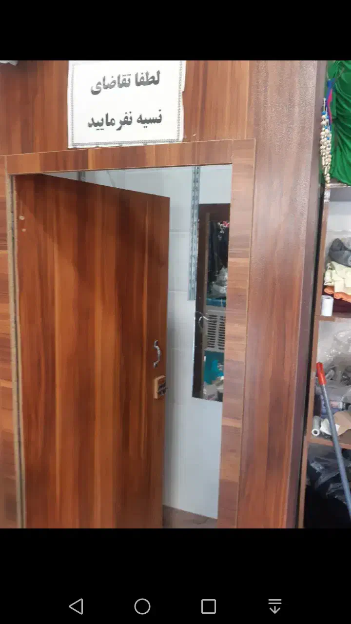 وسایل مغازه لباس فروشی|فروشگاه و مغازه|قم, قلعه کامکار|دیوار